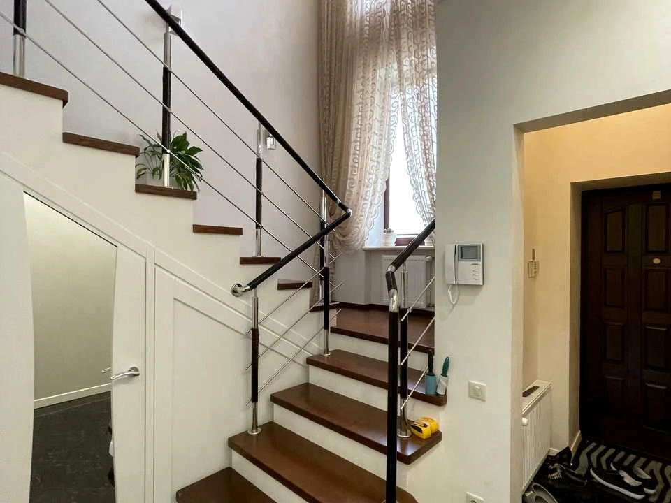 House. Odesa, Serhiia Efremova St. (Academician Vavilova)