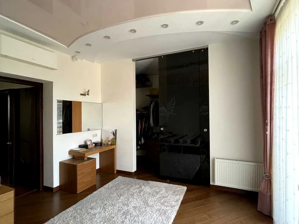 House. Odesa, Serhiia Efremova St. (Academician Vavilova)