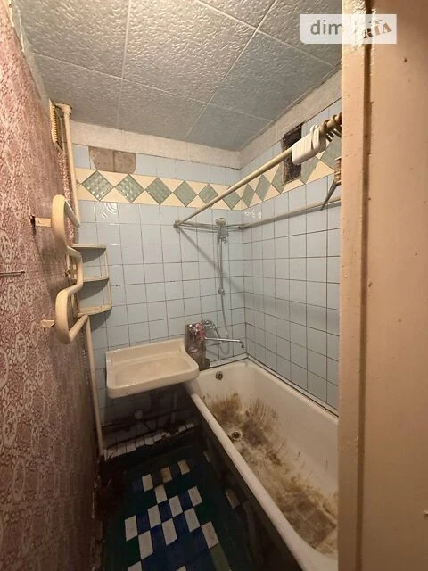 Sale of 2-room apartment 45.3 sq. m. on Kosmonavta Popovycha 8 st.