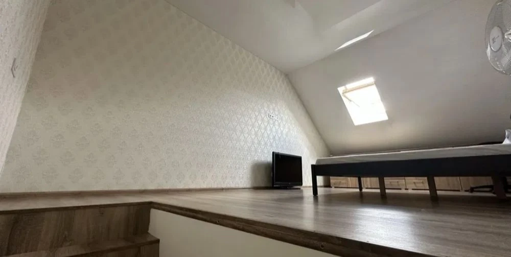 Просторный коттедж с ремонтом , 50 м, ул М. Аркаса