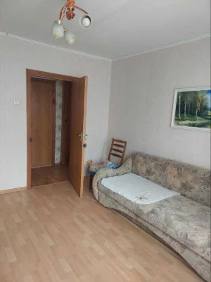 Продам 2-х кімнатну квартиру 59 кв.м  пр. Аерокосмічний