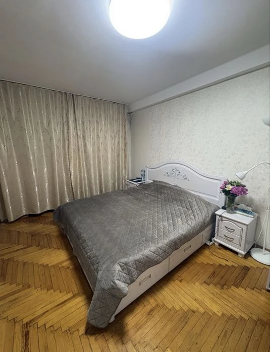 Продажа 2-х комнатной квартиры Космос
