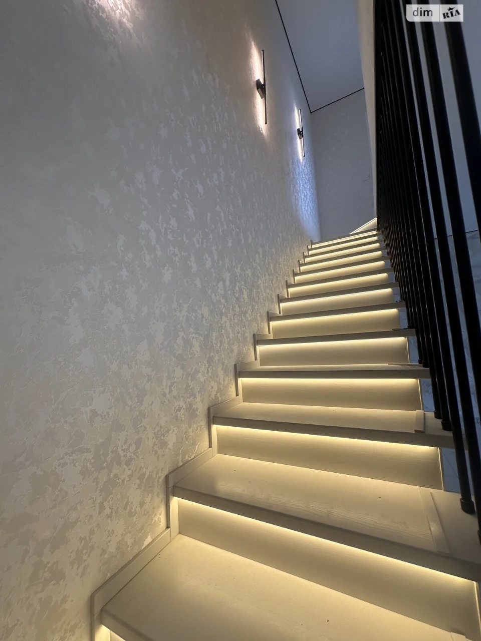 Townhouse for sale