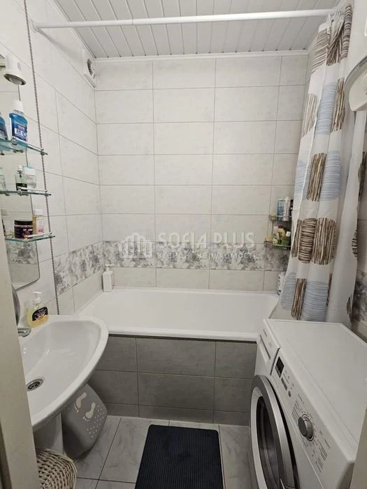 Exclusive, urgent! 2k, Pechenezhskaya 8, inexpensive