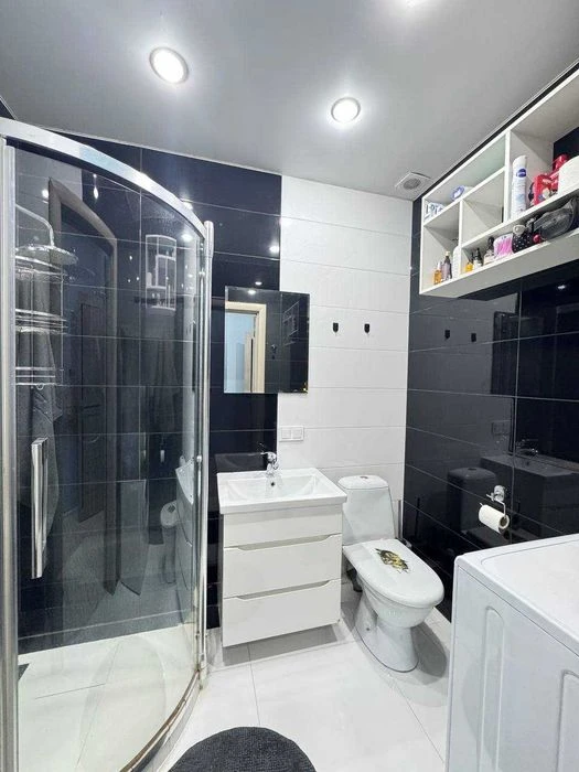 Продам 1к квартиру-студию ЖК Атмосфера, Титова, Сертификат
