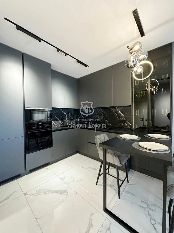 1-room apartment for sale 41 m², Mykhayla Maksymovycha st.,