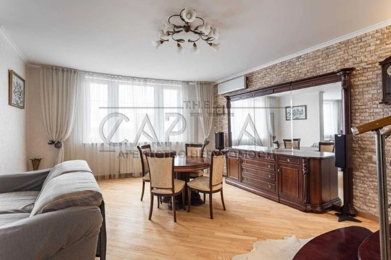 Penthouse for sale, Lobanovsky Ave., Holoseevo