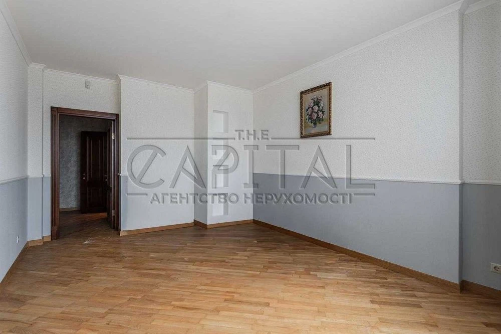Penthouse for sale, Lobanovsky Ave., Holoseevo