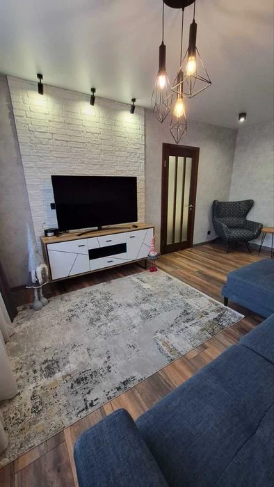 Продам 3-х квартиру на Тополе-3 с новым ремонтом