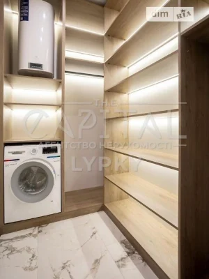 Sale of 3-room apartment 125 sq. m. on Andriy Verkhoglyada St. 17 •