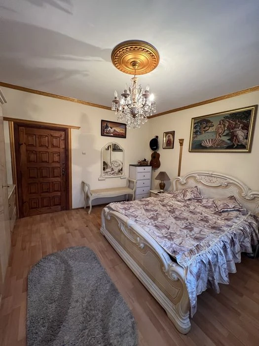 Продається будинок вул. Старицького, м.Ужгород