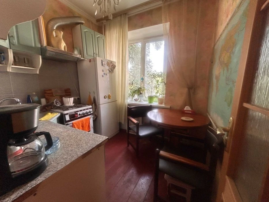 Selling a 1-room apartment