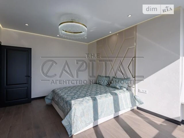 Sale of 5-room apartment 157 sq. m on Beresteyskyi Avenue 67 • ID