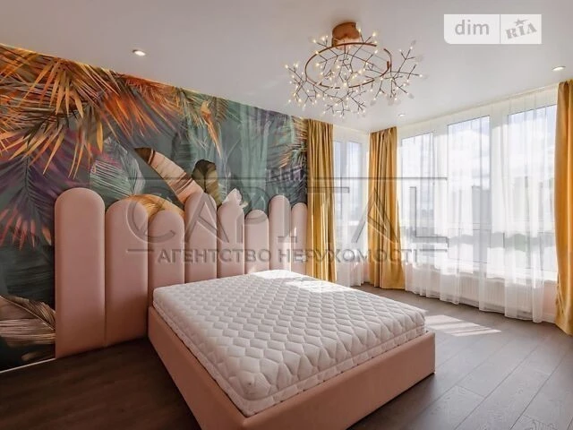 Sale of 5-room apartment 157 sq. m on Beresteyskyi Avenue 67 • ID