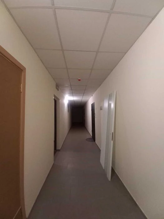 Selling a 3-room apartment in the new residential complex Meridian in Saltovka. (4