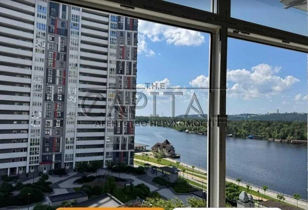 Apartment for sale in Rusanivska Gavan residential complex 62 m2 No renovation View