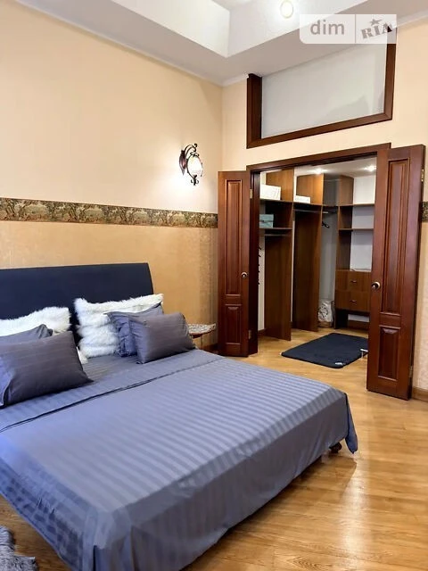 Sale of 3-room apartment 85.89 sq. m on Hetman Pavla Skorop Street