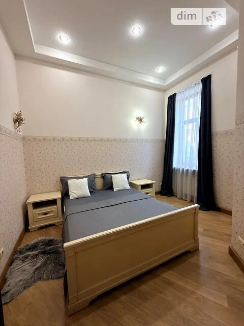 Sale of 3-room apartment 85.89 sq. m on Hetman Pavla Skorop Street