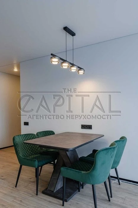 Sale of 1-room apartment 61.6 sq. m. on Mykhaylo Maksimovicha street •