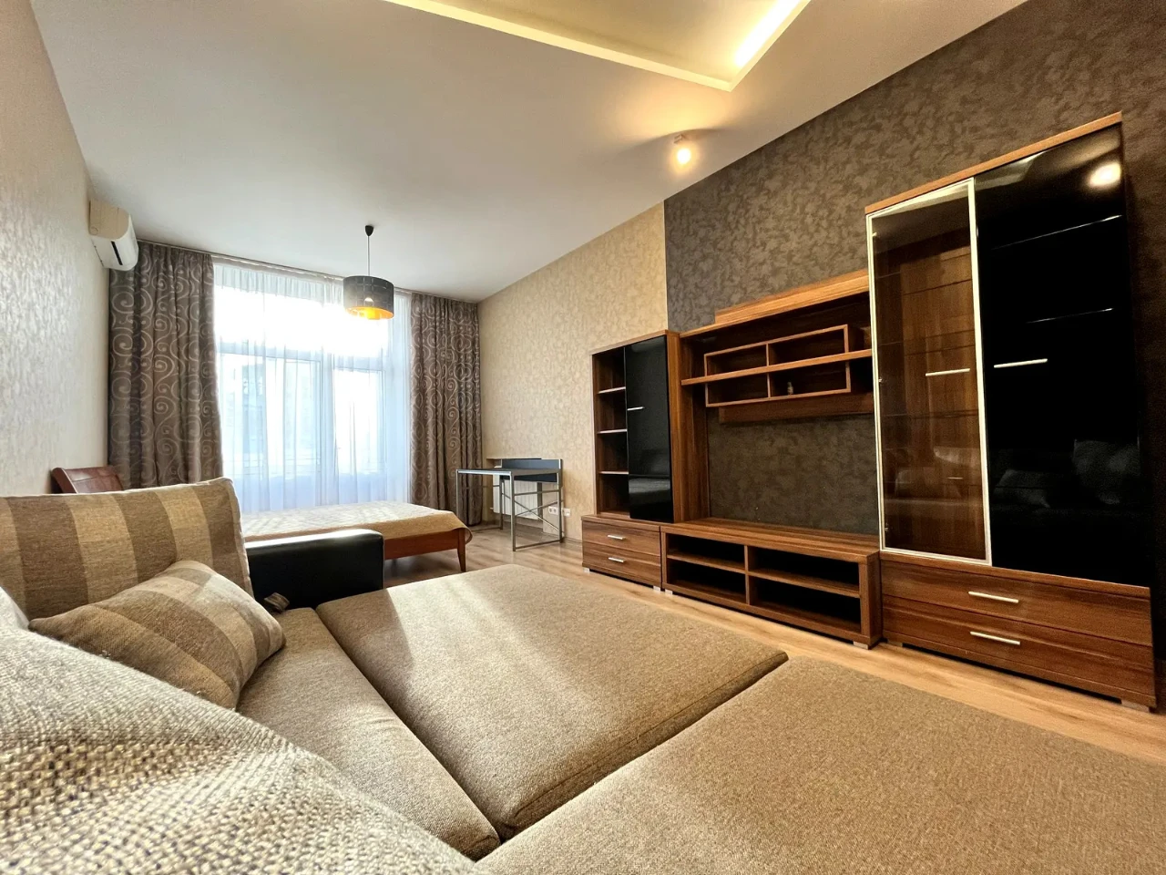 1-room apartment 45 m² for sale, Horyva street, 43