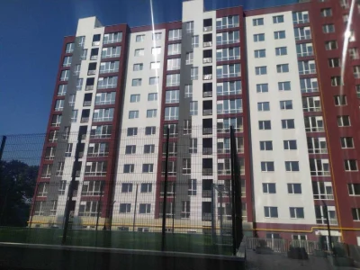 Продам, Центр, 1к 42м.кв., в районе Княгинен