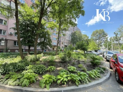 Pobeda 4, 3 room apartment for sale, renovation,