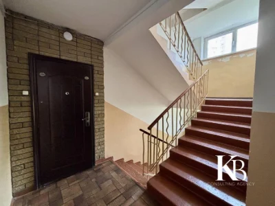 Pobeda 4, 3 room apartment for sale, renovation,