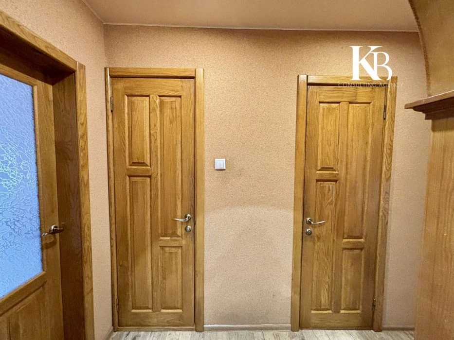 Pobeda 4, 3 room apartment for sale, renovation,