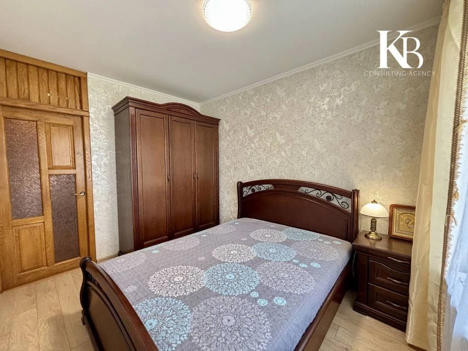Pobeda 4, 3 room apartment for sale, renovation,
