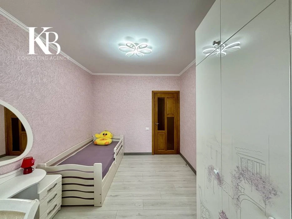 Pobeda 4, 3 room apartment for sale, renovation,