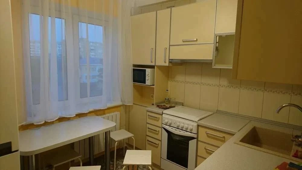 2-room apartment for sale 50 m², Marshala Tymoshenko St., 2
