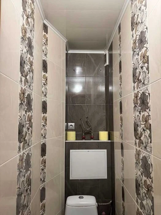 Kharkiv. 3-room apartment in good living condition for sale.