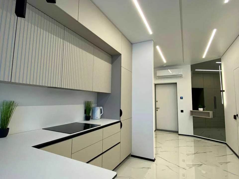 Apartment. Dnipro, Naberezhna Peremohy st.