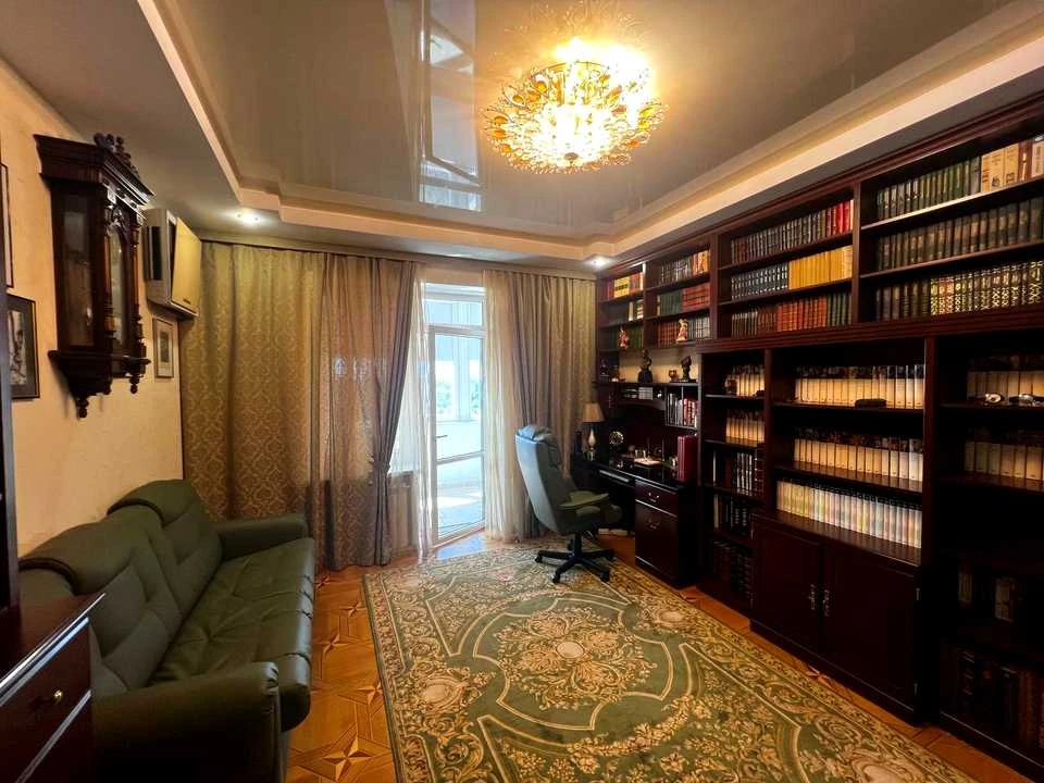 Квартира. Дніпро, Сімферопольська вул.