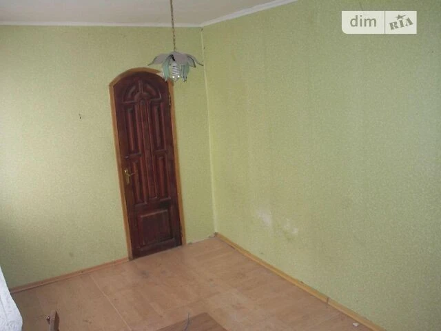 Продаж 2к квартири 40 кв. м на вул. Бахмацька 20 • ID 347426