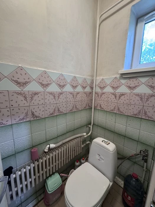 Продам дом Днепровский район.