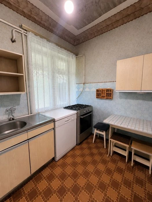 Продам дом Днепровский район.