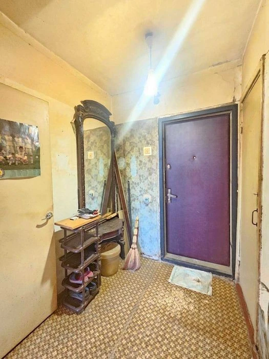 Apartment for sale 37 sq. m. Auchan, Expressway! State programs ro