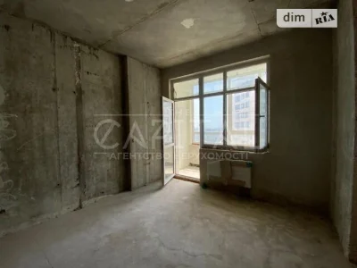 Продаж 2к квартири 138 кв. м на вул. Коновальця Євгена 44А •