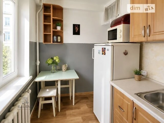 Sale of 2-room apartment 46.6 sq. m on Beresteyskyi Avenue 70 • I