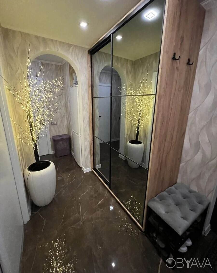 2-room apartment, Bazhana Avenue 7I