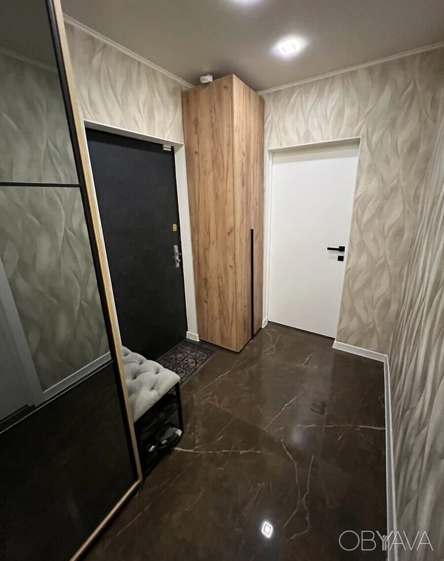 2-room apartment, Bazhana Avenue 7I