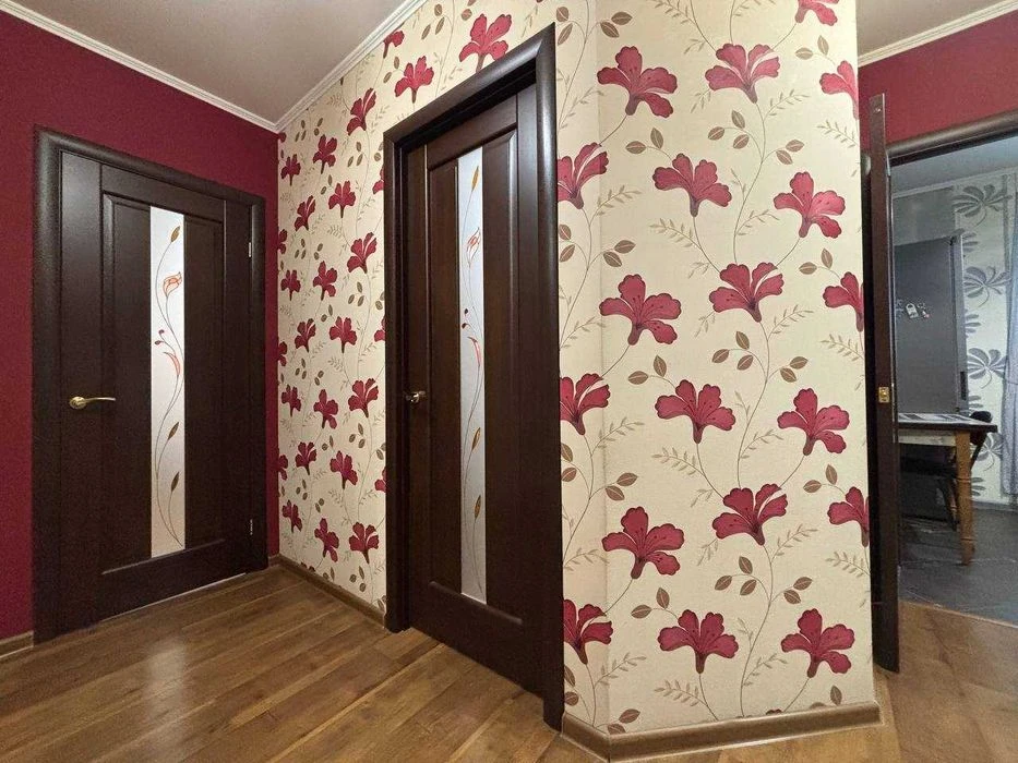 Продается 2к квартира с ремонтом правый берег