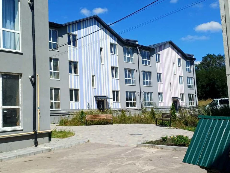 Квартира. Винница, Родниковая ул., (Дом 10)