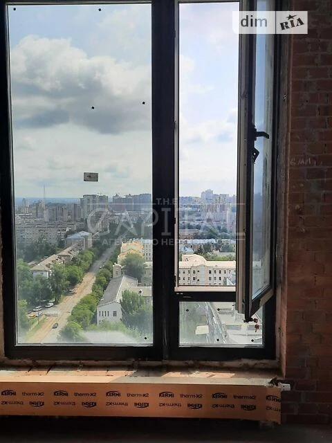 Sale of 3-room apartment 69 sq. m. on Degtyarivska street 17-19 • ID