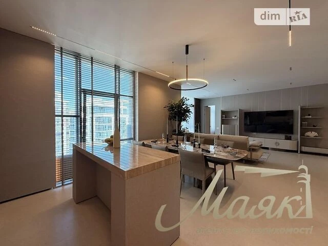 Sale of 3-room apartment 130 sq. m on Andriy Verkhoglyada St. 19A •