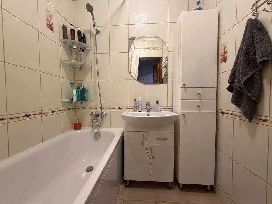 Buy an apartment at Topole-3, 47
