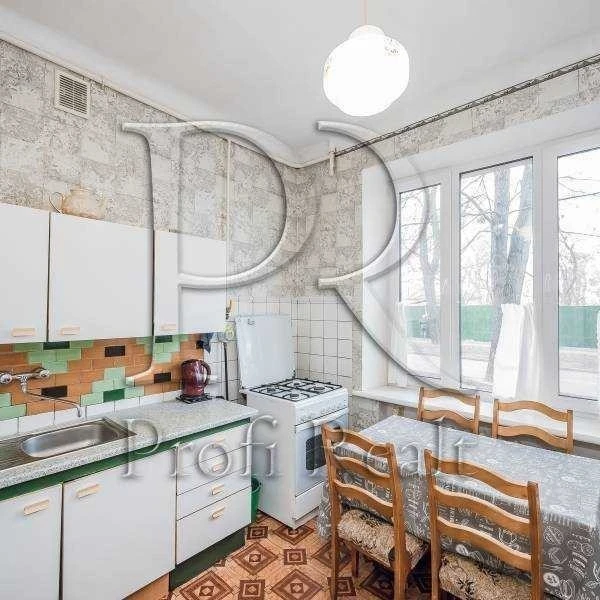 Продаж 2-кімнатної квартири 56 м², Науки просп., 42/1 К8