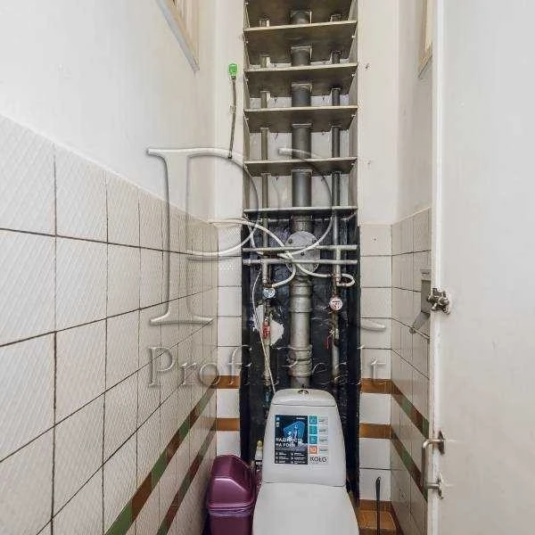 Продаж 2-кімнатної квартири 56 м², Науки просп., 42/1 К8