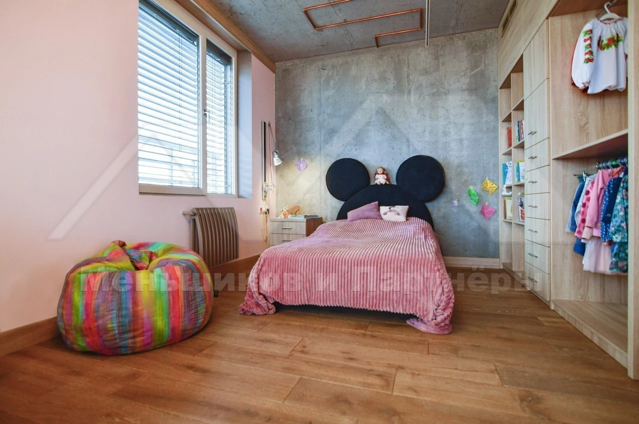 5-room apartment for sale 223 m², Anatoliia Petritskoho St.